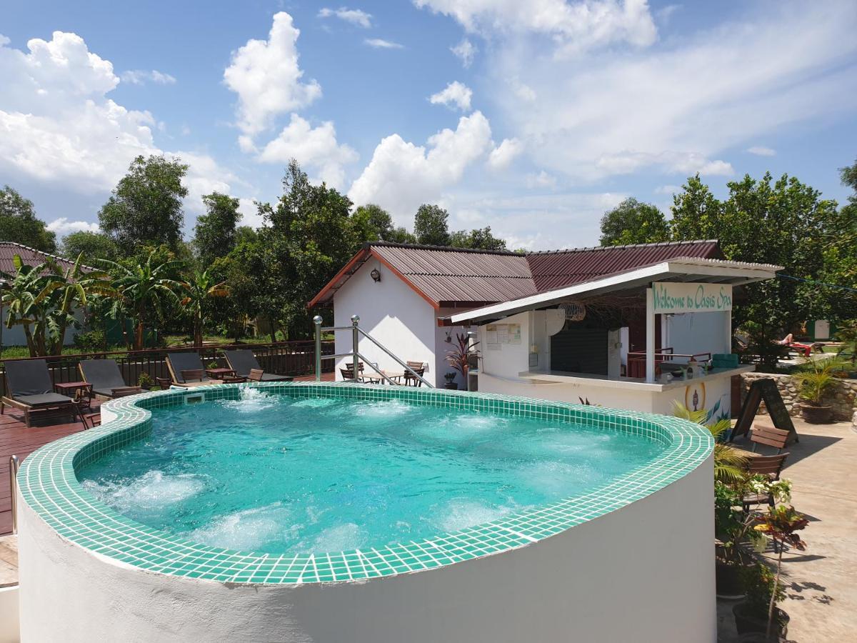 Bohemiaz Resort And Spa Kampot Exterior foto